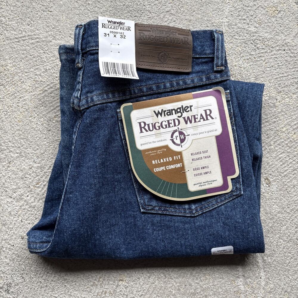 Vintage Wrangler Rugged Wear Relaxed Fit Jeans Men's 31x32 Denim 35001A1 NOS NWT